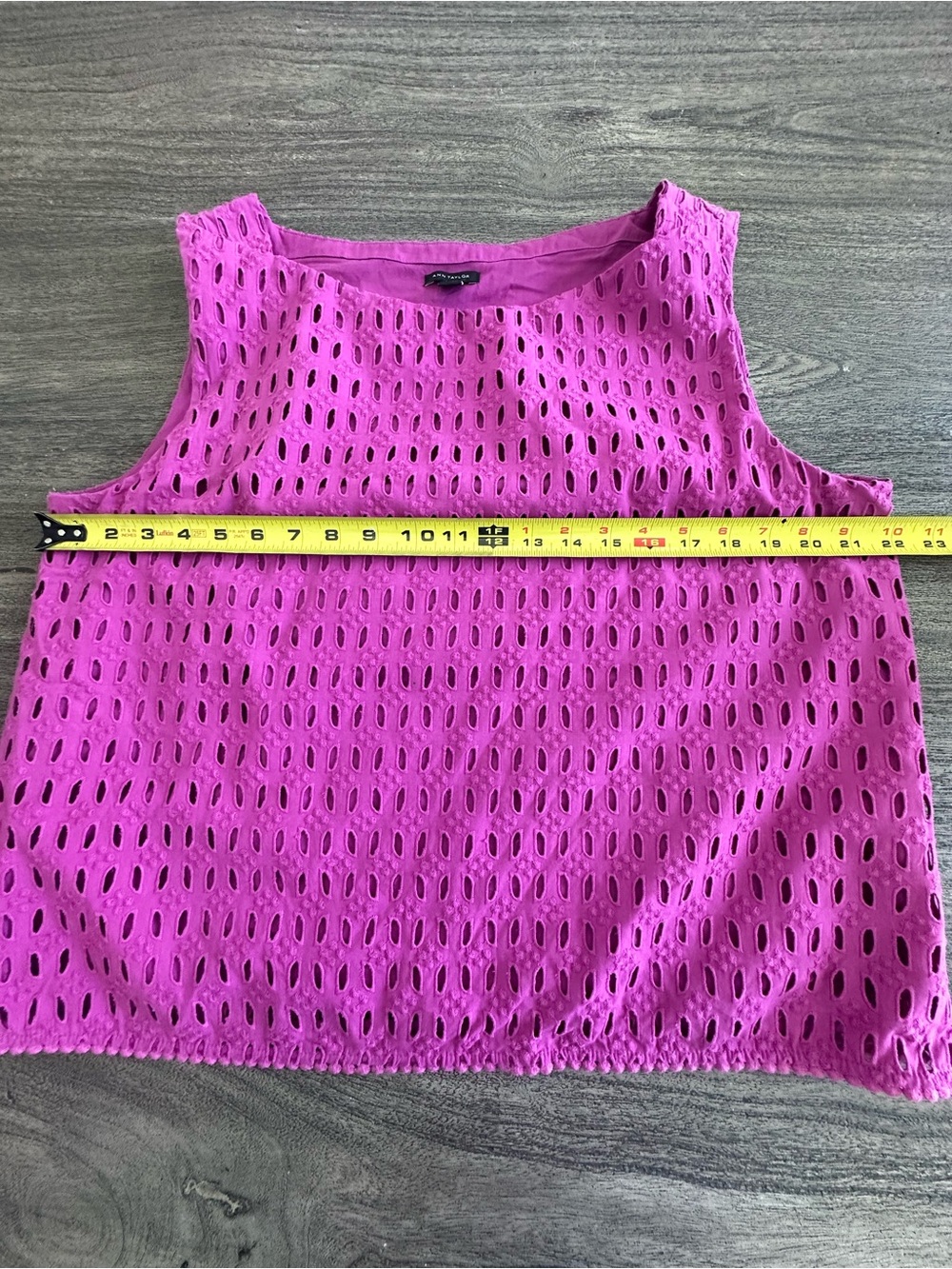 Ann Taylor Hot Pink Crochet Sleeveless Camisole - Picture 5 of 8